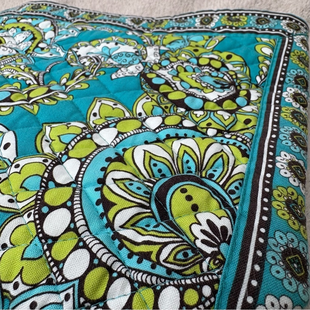 Vera Bradley Quilted Purse Wrapped Wooden Handle Green/Blue/Brown Resort Casual - Picture 11 of 13